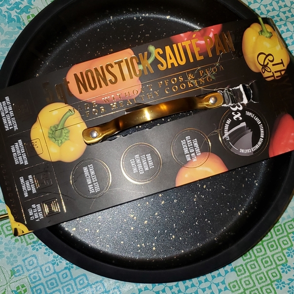 Saute pan - Picture 1 of 2